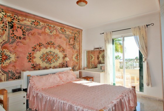 Revente - Maison mitoyenne - Villamartin