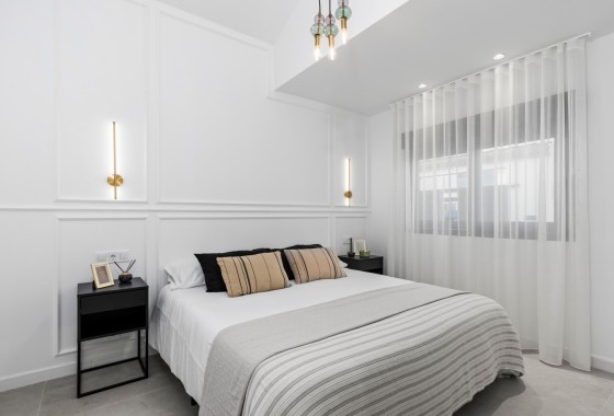 Revente - Villa - Torrevieja - El chaparral