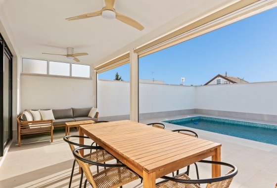 Revente - Villa - Torrevieja - El chaparral