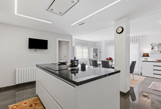 Segunda Mano - Chalet - San Juan Alicante - Frank Espinós