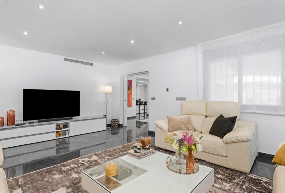 Segunda Mano - Chalet - San Juan Alicante - Frank Espinós