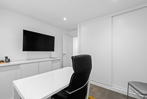 Segunda Mano - Chalet - San Juan Alicante - Frank Espinós