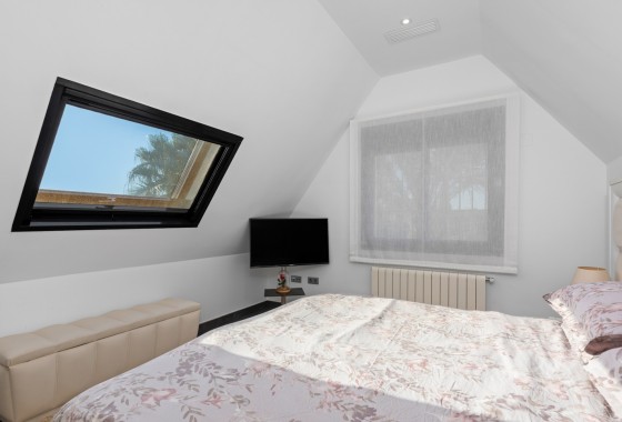 Segunda Mano - Chalet - San Juan Alicante - Frank Espinós