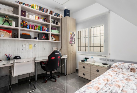 Segunda Mano - Chalet - San Juan Alicante - Frank Espinós