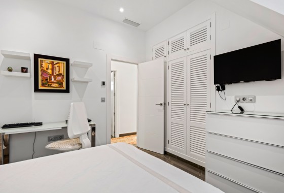 Segunda Mano - Chalet - San Juan Alicante - Frank Espinós