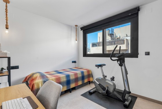 Resale - Apartment - Formentera del Segura