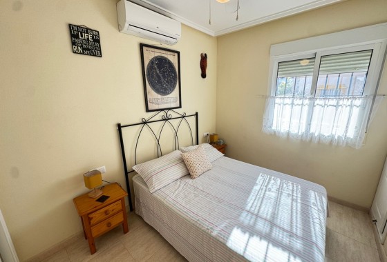 Resale - Detached Villa - Villamartin