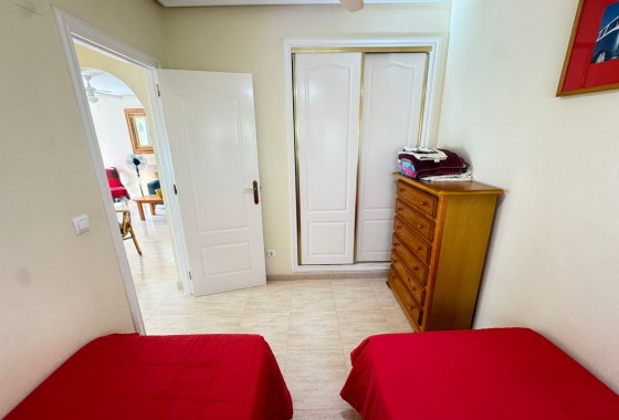 Resale - Detached Villa - Villamartin