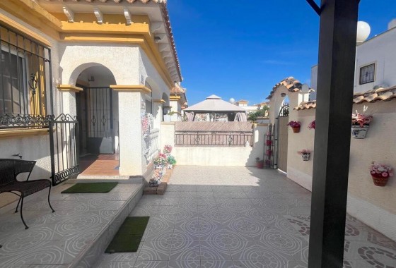 Resale - Townhouse - Torrevieja