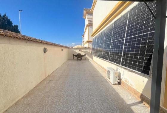 Resale - Townhouse - Torrevieja