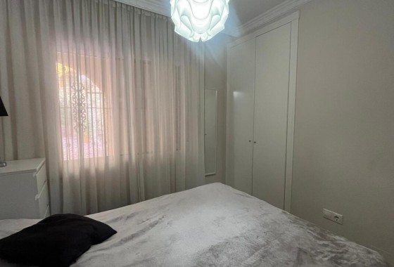 Segunda Mano - Apartamento - Algorfa