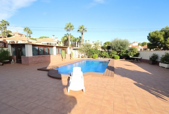 Revente - Villa - Torrevieja - Los Balcones - Los Altos del Edén