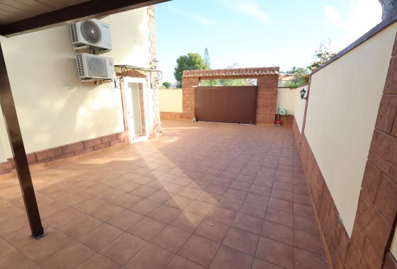 Revente - Villa - Torrevieja - Los Balcones - Los Altos del Edén