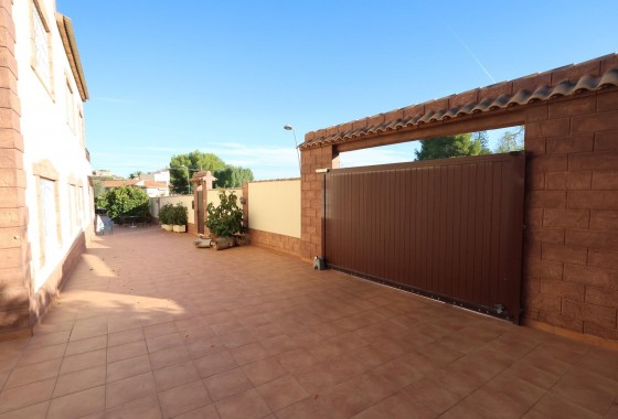 Revente - Villa - Torrevieja - Los Balcones - Los Altos del Edén