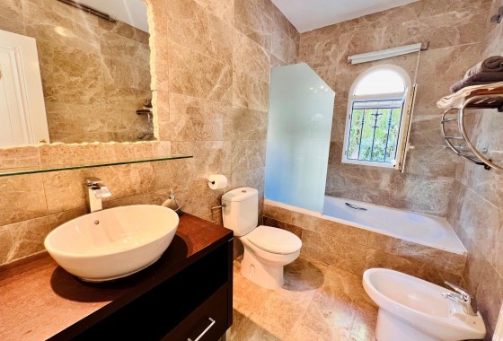 Revente - Villa - Orihuela Costa - Lomas de Campoamor-Las Ramblas