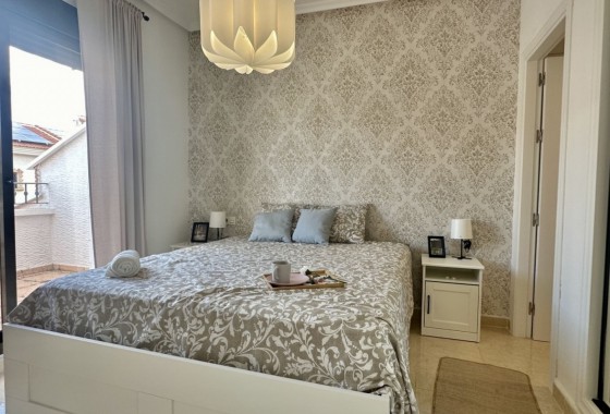 Resale - Townhouse - San Miguel de Salinas