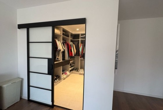 Revente - Appartement - Elche