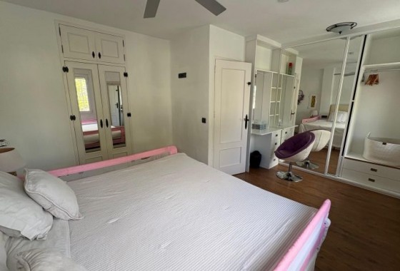 Revente - Villa - Orihuela Costa