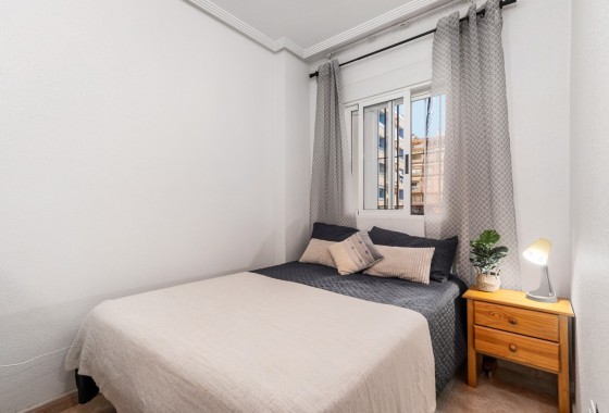 Segunda Mano - Apartamento - Torrevieja - Parque las naciones