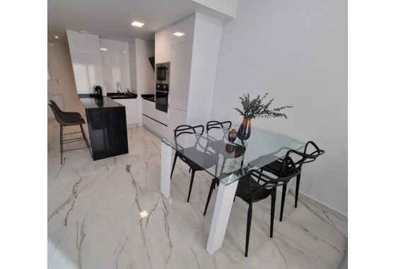 New Build - Apartment - Los Altos