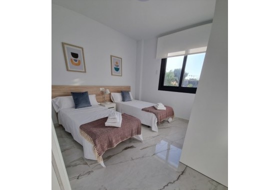 New Build - Apartment - Los Altos