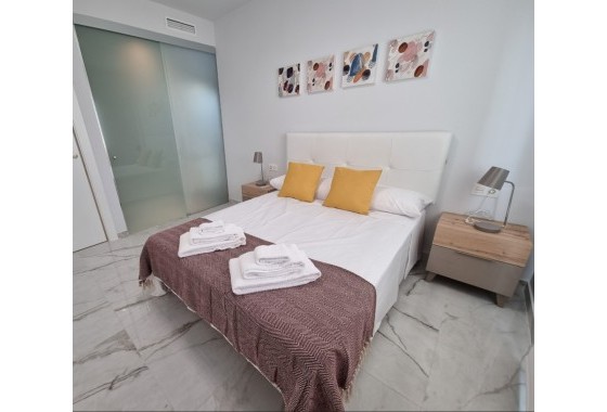 New Build - Apartment - Los Altos