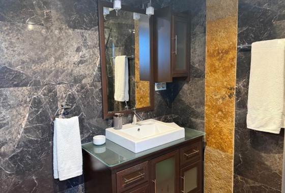 Resale - Apartment - San Miguel de Salinas