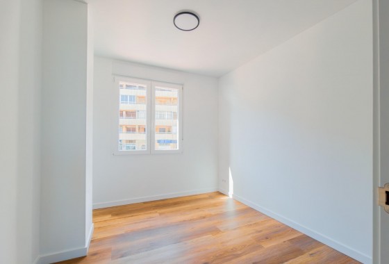 Revente - Appartement - Torrevieja - torrevieja