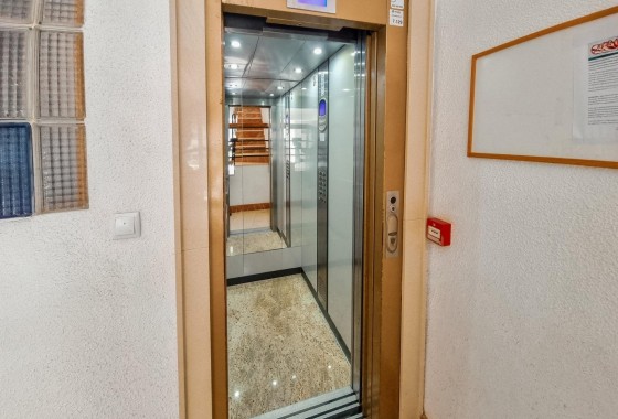 Revente - Appartement - Torrevieja - torrevieja