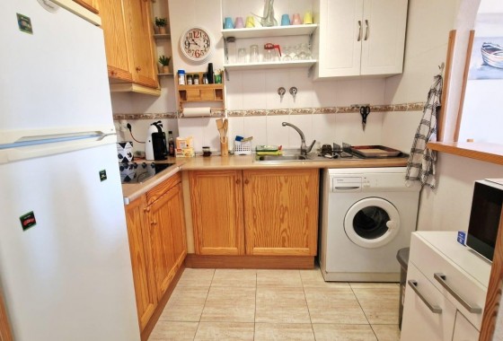 Resale - Apartment - Torrevieja - torrevieja