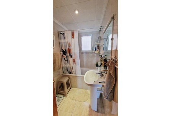 Resale - Apartment - Torrevieja - torrevieja