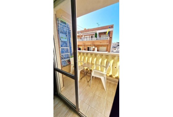 Resale - Apartment - Torrevieja - torrevieja
