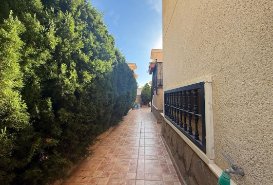 Revente - Villa - Orihuela Costa - La Florida