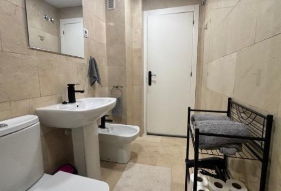 Revente - Appartement - Benidorm - Colonia Madrid