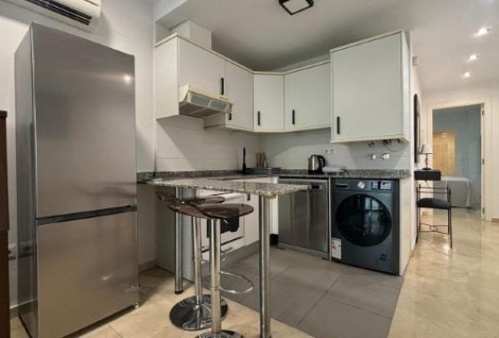 Revente - Appartement - Benidorm - Colonia Madrid