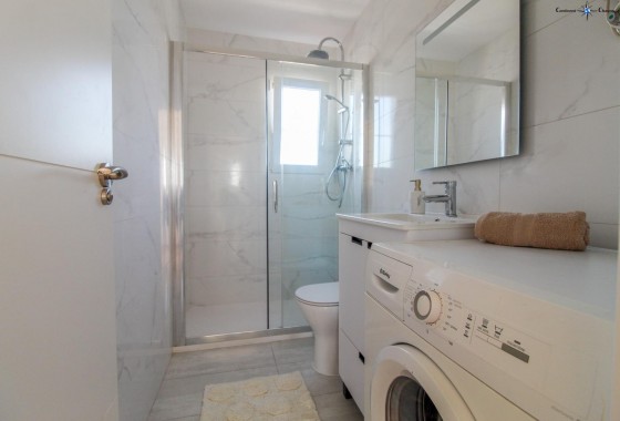 Revente - Appartement - Orihuela Costa - Desamparados-Hurchillo-Torremendo