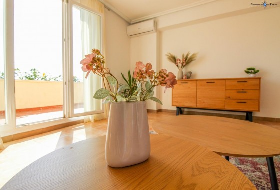 Revente - Appartement - Orihuela Costa - Desamparados-Hurchillo-Torremendo