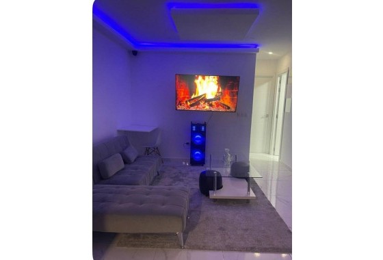 Revente - Villa - Torrevieja - Paseo maritimo