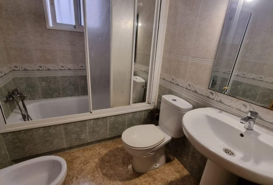 Revente - Appartement - Torrevieja - Acequion