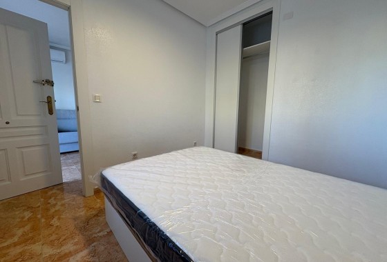 Revente - Bungalow - Torrevieja - Paseo maritimo