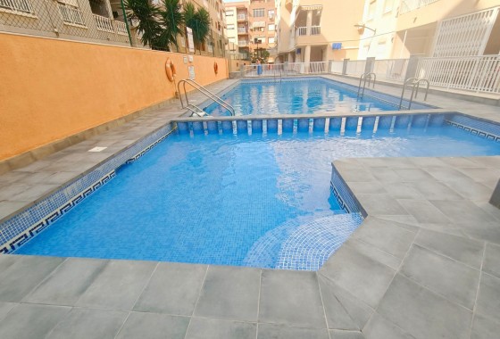 Revente - Appartement - Torrevieja - Acequion
