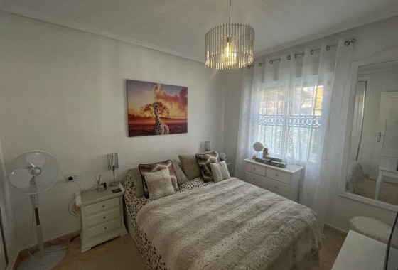 Resale - Bungalow - Punta Prima - Serena