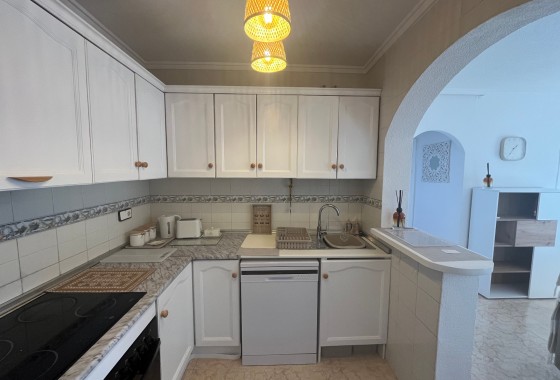 Segunda Mano - Quad House - Punta Prima - Serena