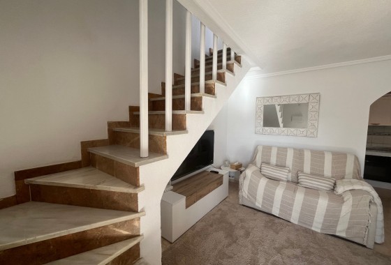 Segunda Mano - Quad House - Punta Prima - Serena