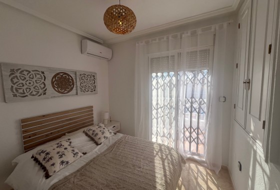 Segunda Mano - Quad House - Punta Prima - Serena