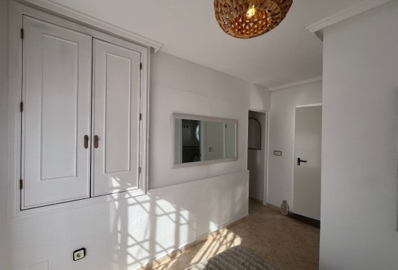 Segunda Mano - Quad House - Punta Prima - Serena