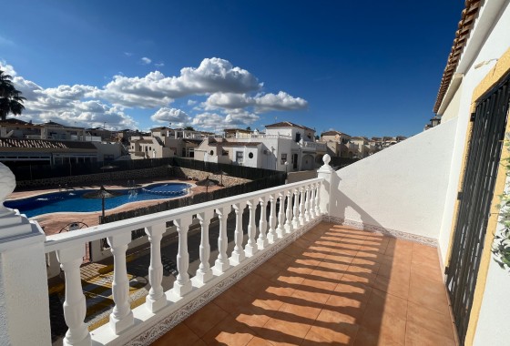 Segunda Mano - Quad House - Punta Prima - Serena