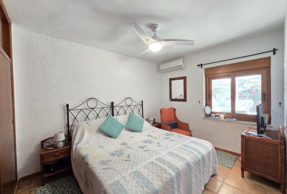 Revente - Villa - Orihuela Costa - Cabo Roig