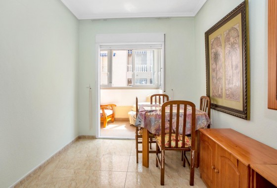Revente - Appartement - Torrevieja - Centro