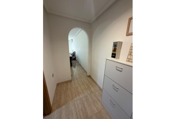 Resale - Apartment - Torrevieja - torrevieja